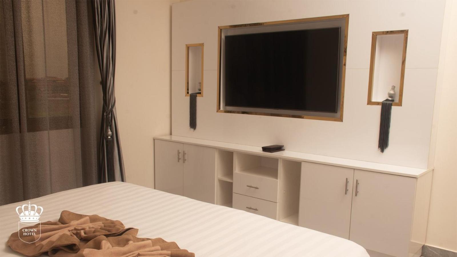 Crown Hotel Τζούμπα Εξωτερικό φωτογραφία